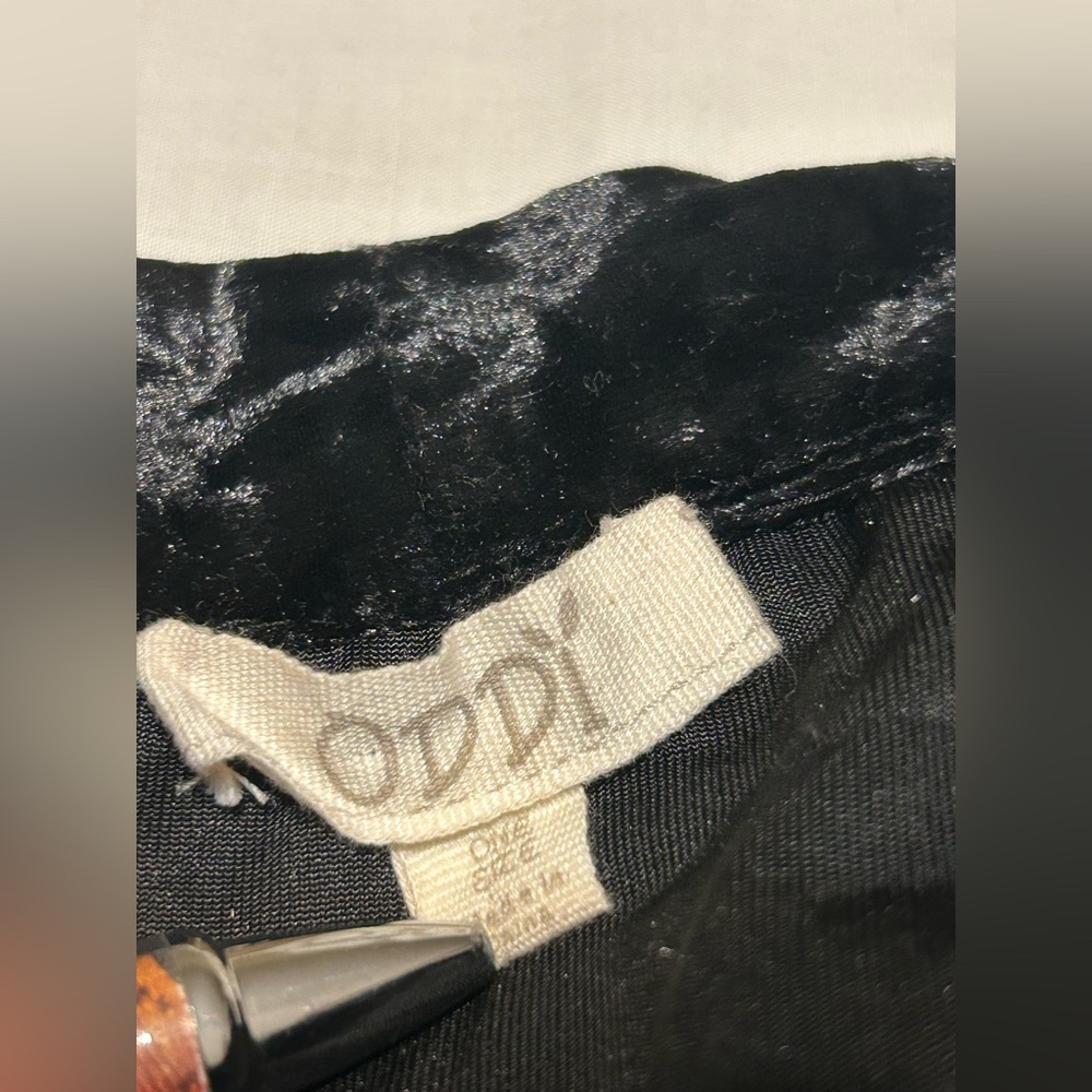 ODDY Anthropologie Black Velvet Garment - Picture 9 of 10